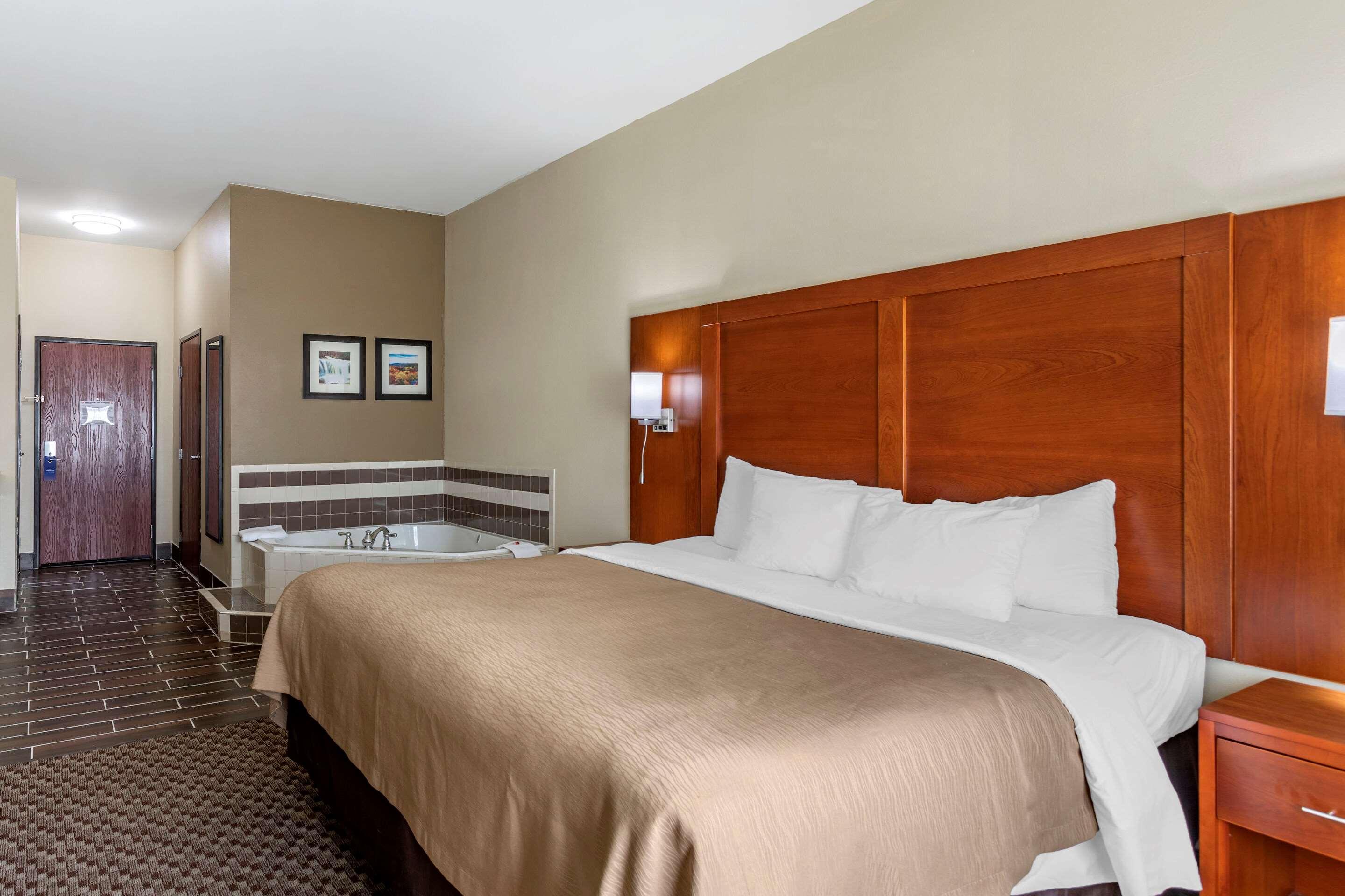 Comfort Inn & Suites Carbondale University Area Exteriér fotografie
