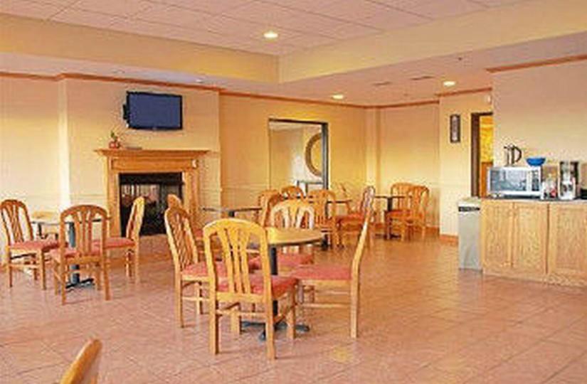 Comfort Inn & Suites Carbondale University Area Exteriér fotografie